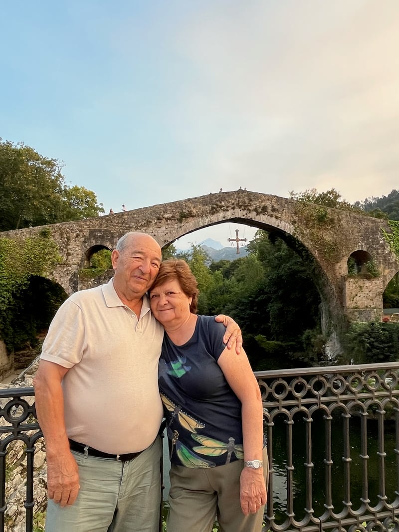 Felipe y Pilar, fundadores de Casa Rural Las Praderas