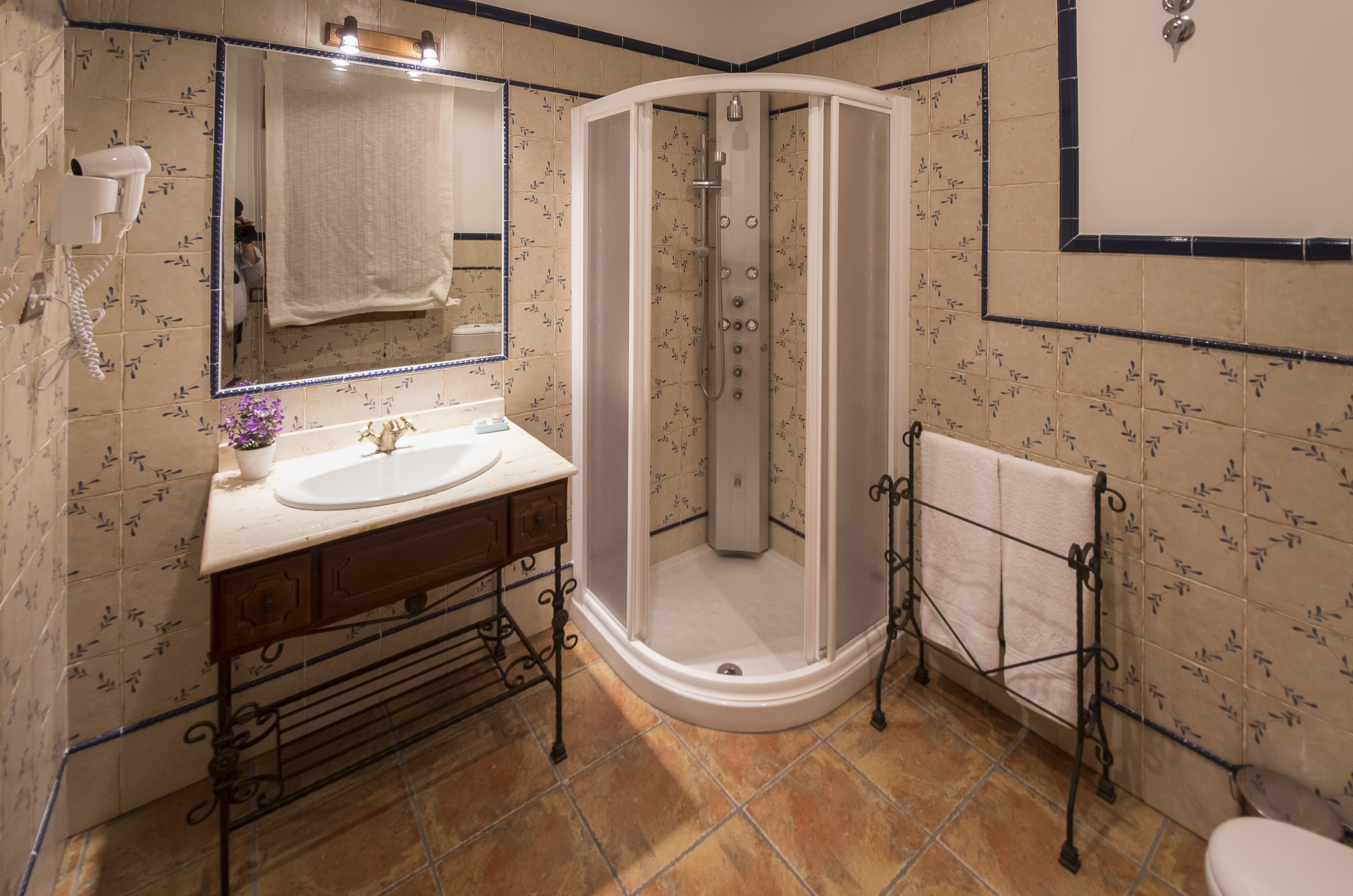 Baño con hidromasaje Los Chopos